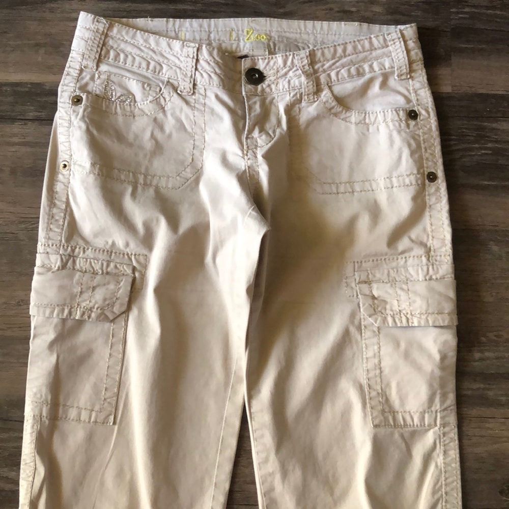 ZCo Khaki Cargo Capris size 5 - Picture 2 of 7